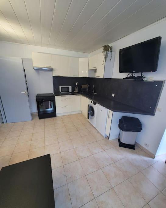 ויזיל Appartement Calme מראה חיצוני תמונה
